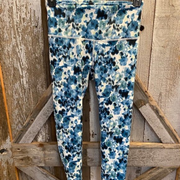 gaiam athletic wear